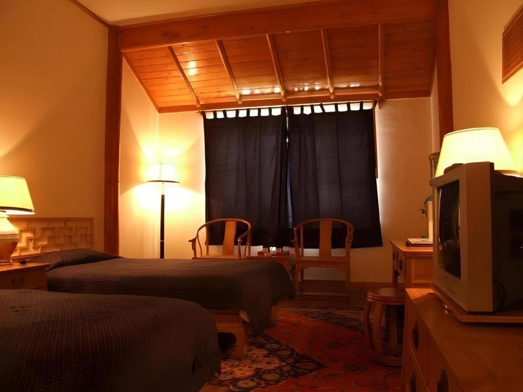 The Silk Road Dunhuang Hotel Exterior photo