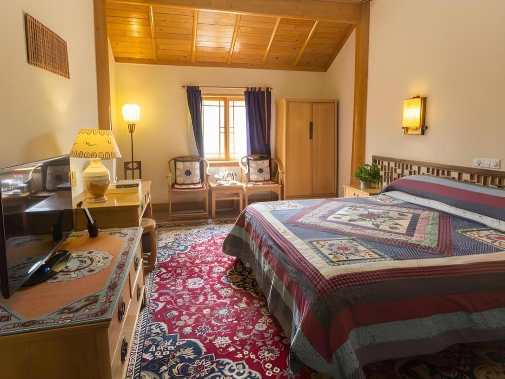 The Silk Road Dunhuang Hotel Exterior photo