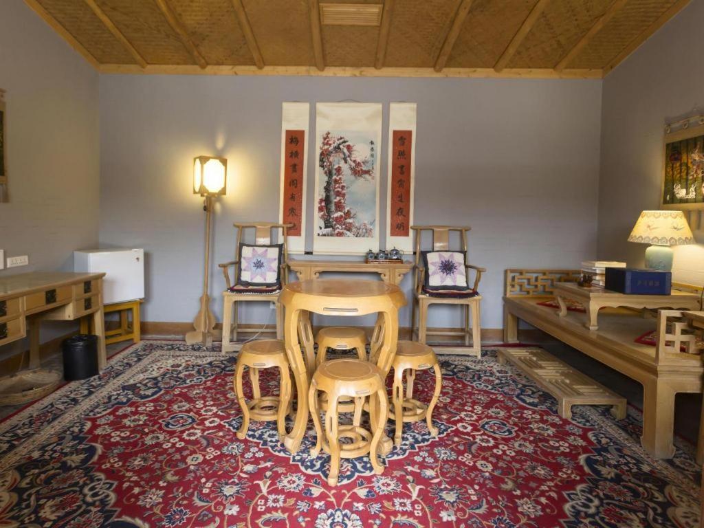 The Silk Road Dunhuang Hotel Exterior photo