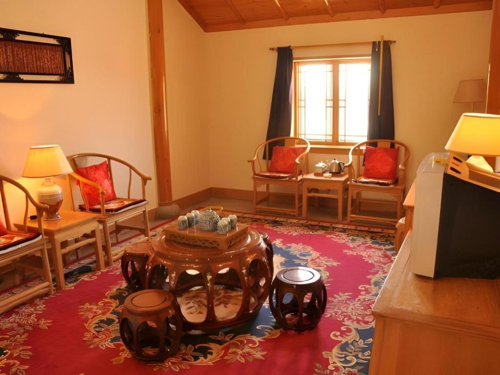The Silk Road Dunhuang Hotel Exterior photo